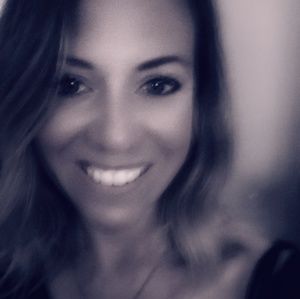 Meet your Posher, Caitlin